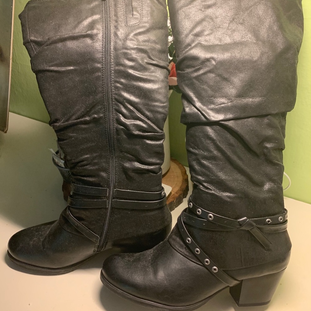 Women’s boots